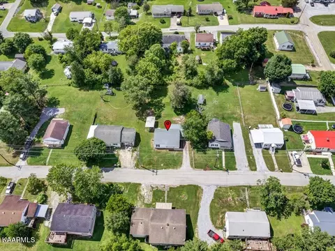 313 Juniper St, Greeneville, TN 37745 photo 22