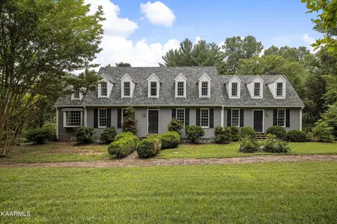 10428 Coward Mill Rd, Knoxville, TN 37931