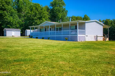 658 Pilot Mtn Rd, Sunbright, TN 37872