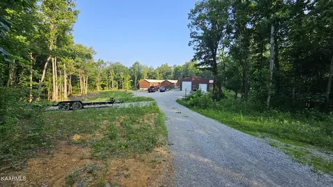 1073 Rachel Place Rd, Jamestown, TN 38556