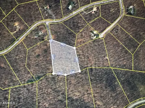0 Short Pl, Monterey, TN 38574
