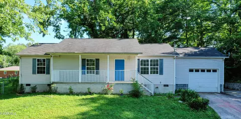 514 Westbury Dr, Clinton, TN 37716
