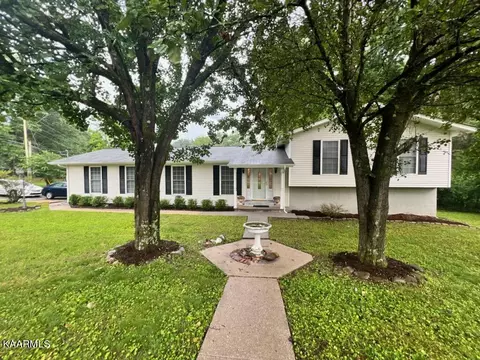 1301 La Paloma Dr, Knoxville, TN 37923