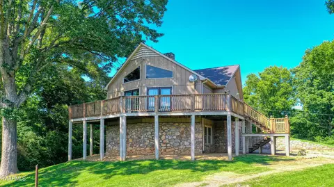 9305 Kodak Rd, Kodak, TN 37764