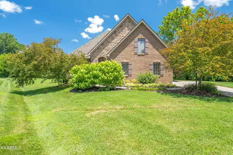 2316 Pond View Way, Knoxville, TN 37932