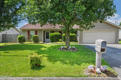 7546 Wheatmeadow Rd, Corryton, TN 37721