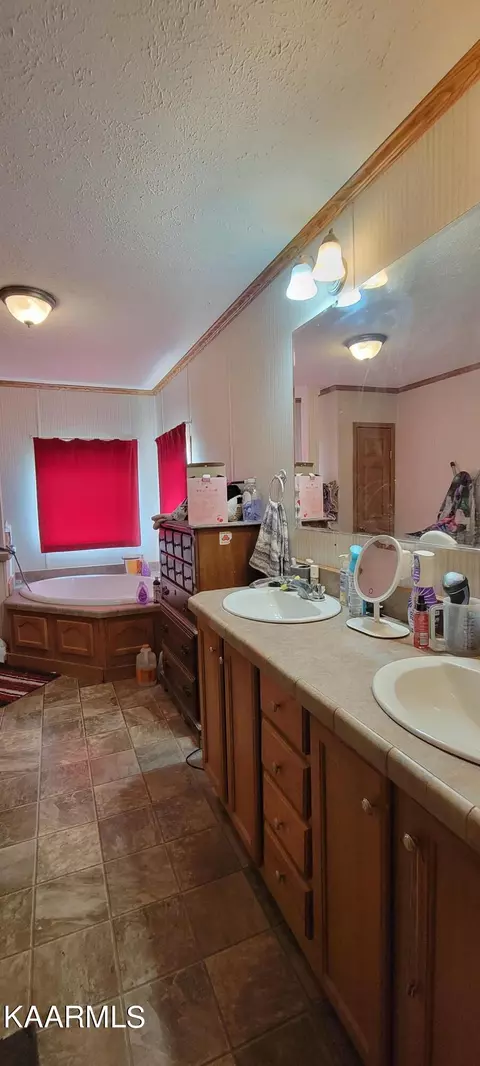 146 Glenn Bailey Rd, Ewing, VA 24248 photo 21