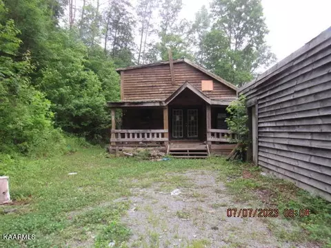 385 Satterfield Rd, Luttrell, TN 37779 photo 2
