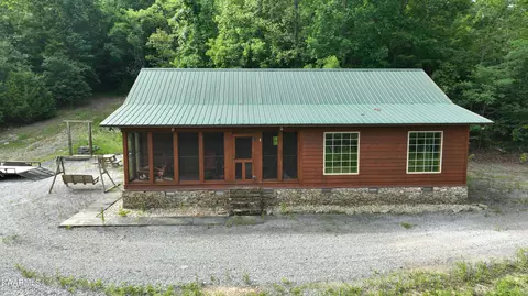 348 Bradford Ridge Rd, Huntland, TN 37345