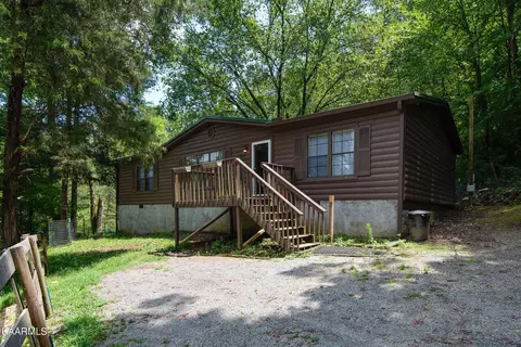 2876 Dutch Valley Rd, Clinton, TN 37716