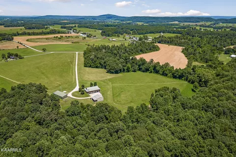 357 Betterton, Walling, TN 38587 photo 56