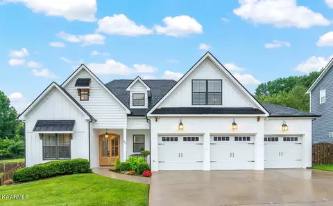 9452 Gladiator Lane Ln, Knoxville, TN 37922