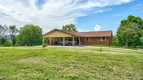 5917 Nails Creek Rd, Seymour, TN 37865