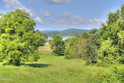 414 Russell Brothers Road, Sharps Chapel, TN 37866