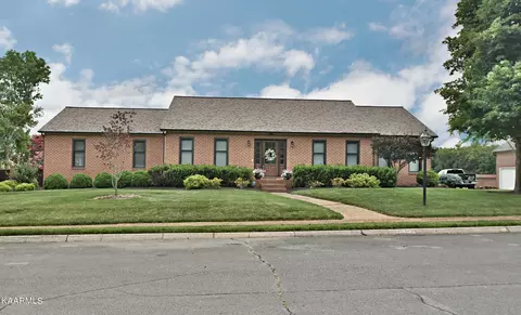 9745 Franklin Hill Blvd, Knoxville, TN 37922
