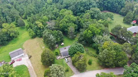 8628 Pleasant Hill Rd, Knoxville, TN 37924