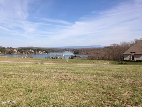 249 Grandville Ct, Vonore, TN 37885