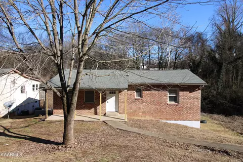 916 Graves St, Knoxville, TN 37915