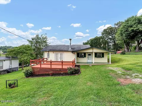 122 Slope Dr, Bean Station, TN 37708
