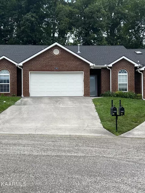 1253 Harbin Ridge Ln, Knoxville, TN 37909