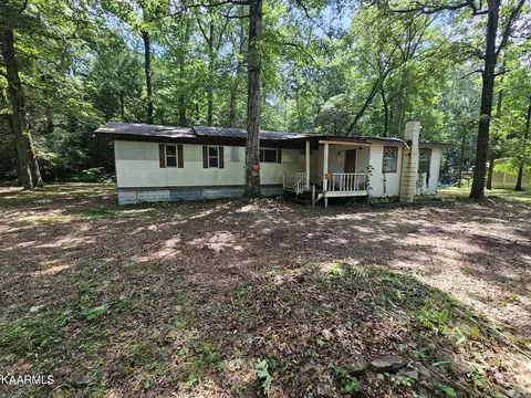 215 Short Cooper Rd, Jamestown, TN 38556