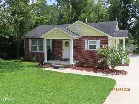645 Robertsville Rd, Oak Ridge, TN 37830