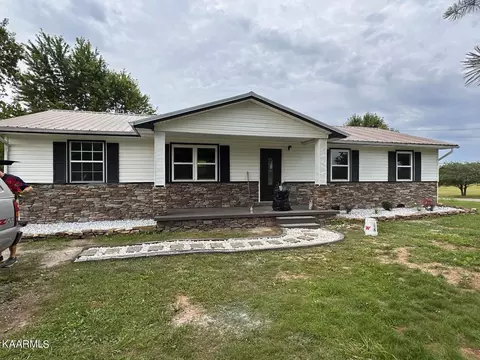 2547 Taylors Chapel Rd, Crossville, TN 38572