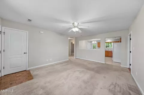 7660 Applecross Rd, Corryton, TN 37721 photo 5