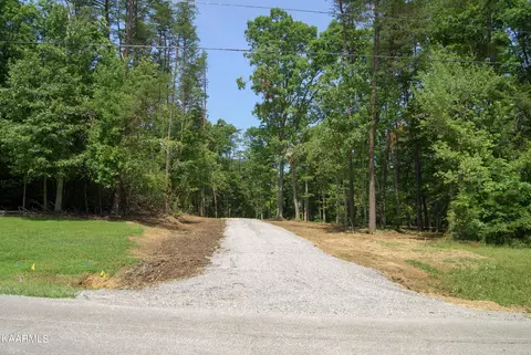 Browntown Rd, Crossville, TN 38572