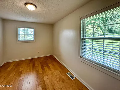 Other - 263 Dover Ave, Harrogate, TN 37752 photo 2 of 18