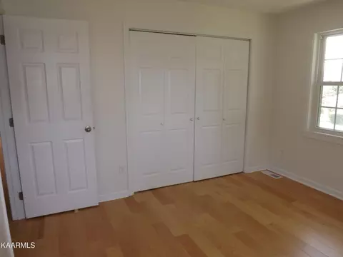 Bedroom - 263 Dover Ave, Harrogate, TN 37752 photo 3 of 3