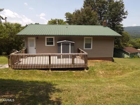 Exterior - 263 Dover Ave, Harrogate, TN 37752 photo 4 of 16
