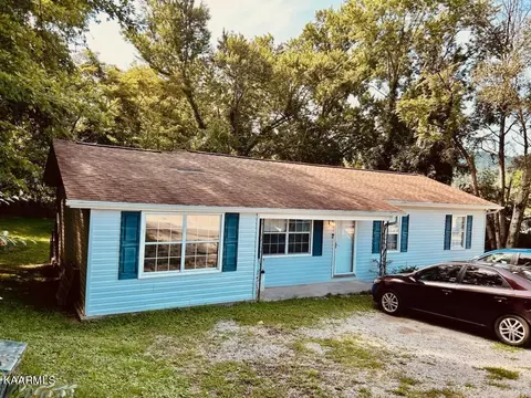 206 Pine St, Jellico, TN 37762