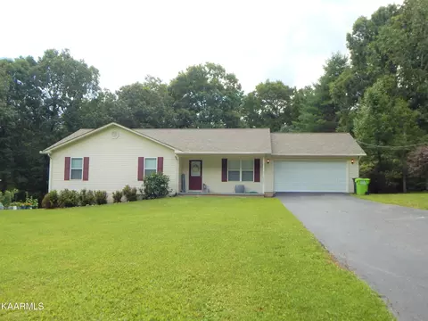 2267 Spruce Loop, Crossville, TN 38555