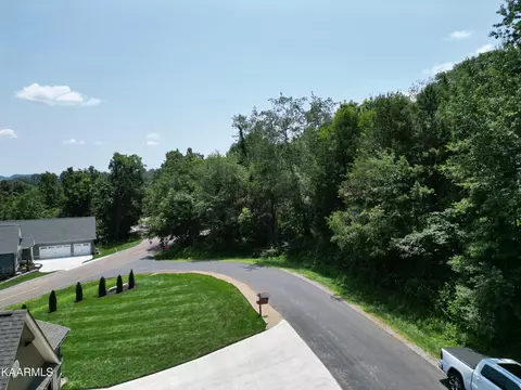 116 Ootsima Way, Loudon, TN 37774