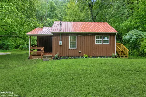 690 Loudon Hwy, Kingston, TN 37763