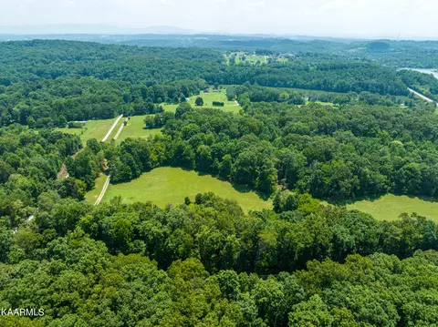 Peterson Rd, Greenback, TN 37742 photo 11