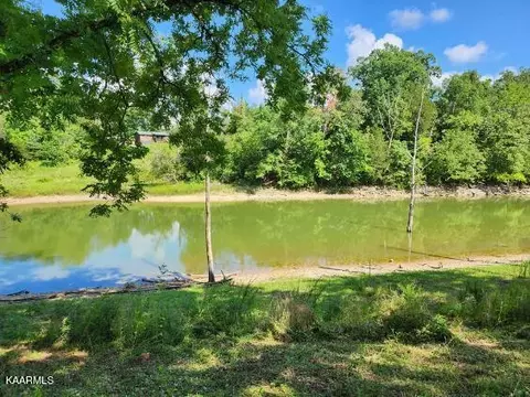 Wagon Lane, Speedwell, TN 37870