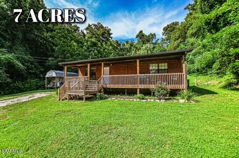 1056 Cherry Bottom Rd, Caryville, TN 37714