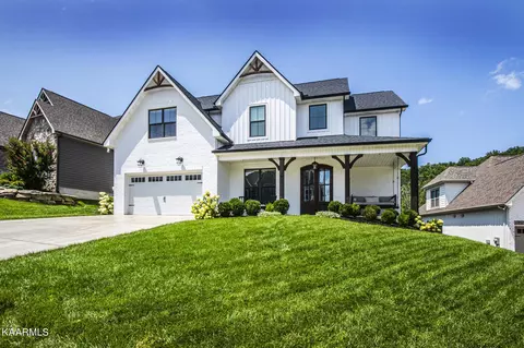 1837 Pierceson Point Ln, Knoxville, TN 37932