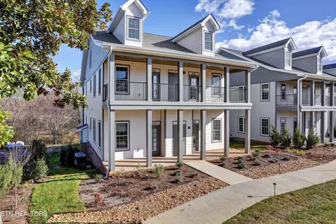 442 E Church Ave, Maryville, TN 37804