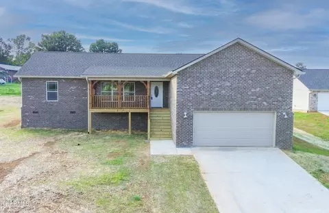 1807 Calderwood Hwy, Maryville, TN 37801