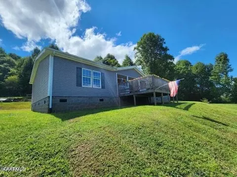 1060 Dr Thomas Walker Rd, Ewing, VA 24248 photo 3