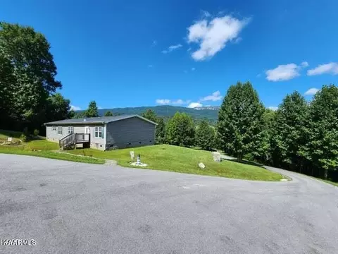1060 Dr Thomas Walker Rd, Ewing, VA 24248 photo 7