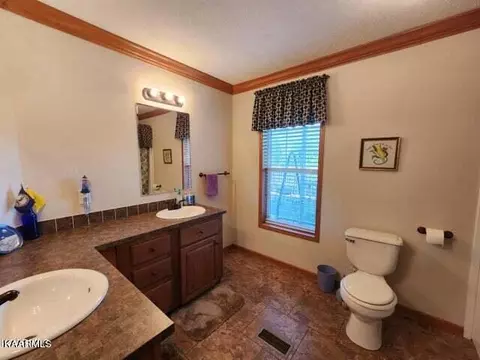 1060 Dr Thomas Walker Rd, Ewing, VA 24248 photo 23