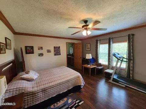 1060 Dr Thomas Walker Rd, Ewing, VA 24248 photo 17