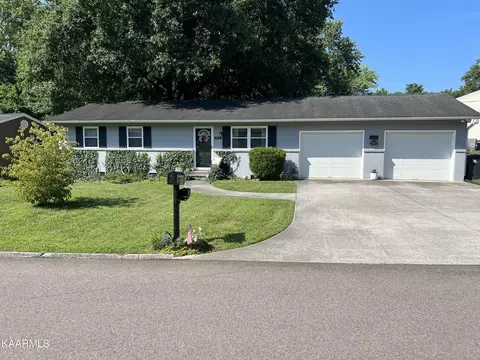 4715 Elmview Dr, Knoxville, TN 37921