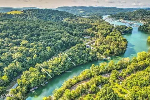 Cape Norris Rd, New Tazewell, TN 37825