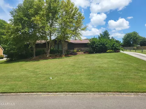 7742 W Ogg Rd, Knoxville, TN 37938
