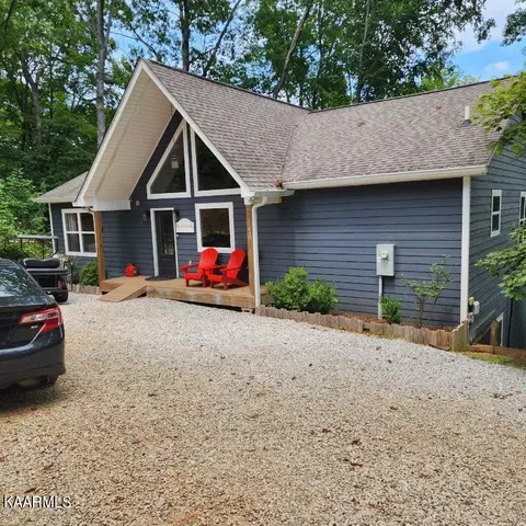 754 Waterfront Tr, La Follette, TN 37766